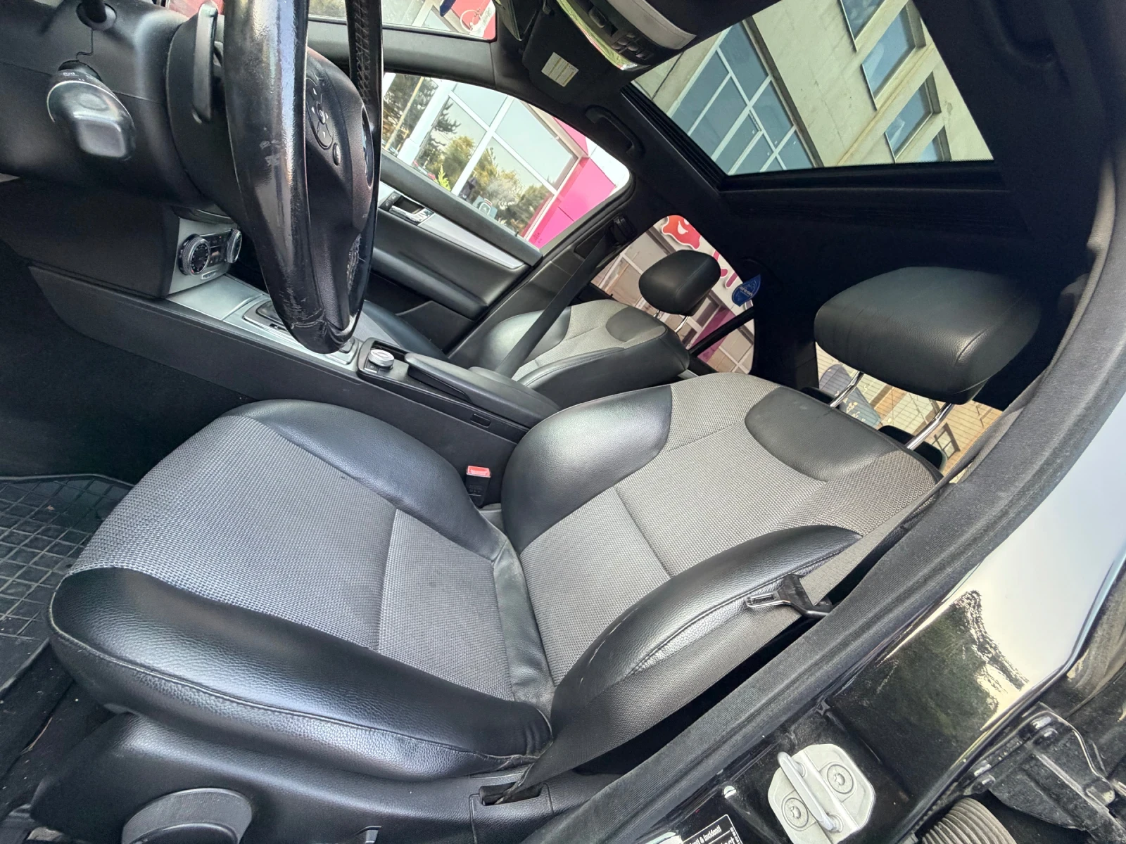 Mercedes-Benz C 350 AMG* 4x4* FACE, снимка 9 - Автомобили и джипове - 55710627
