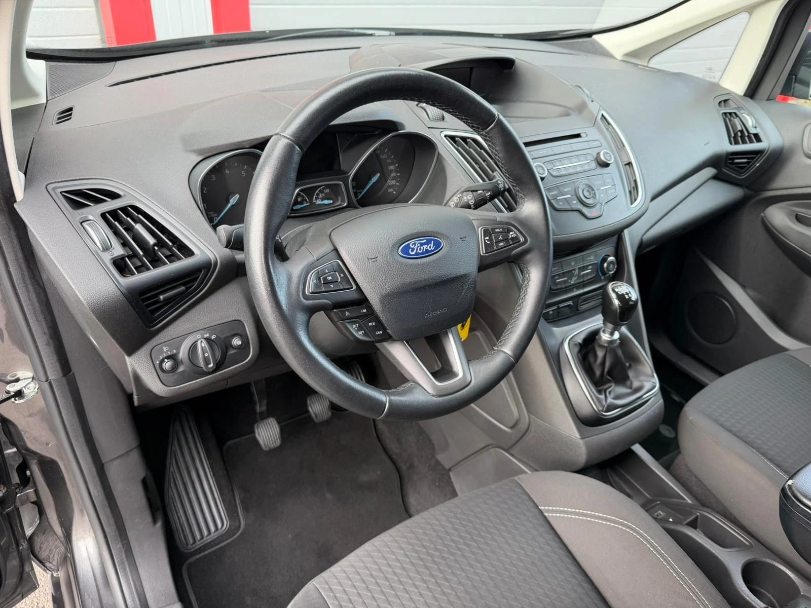 Ford C-max 1.0I NAVI KLIMATRONIK 6-SPEED EVRO 6B ������ | Mobile.bg � ����������� 13