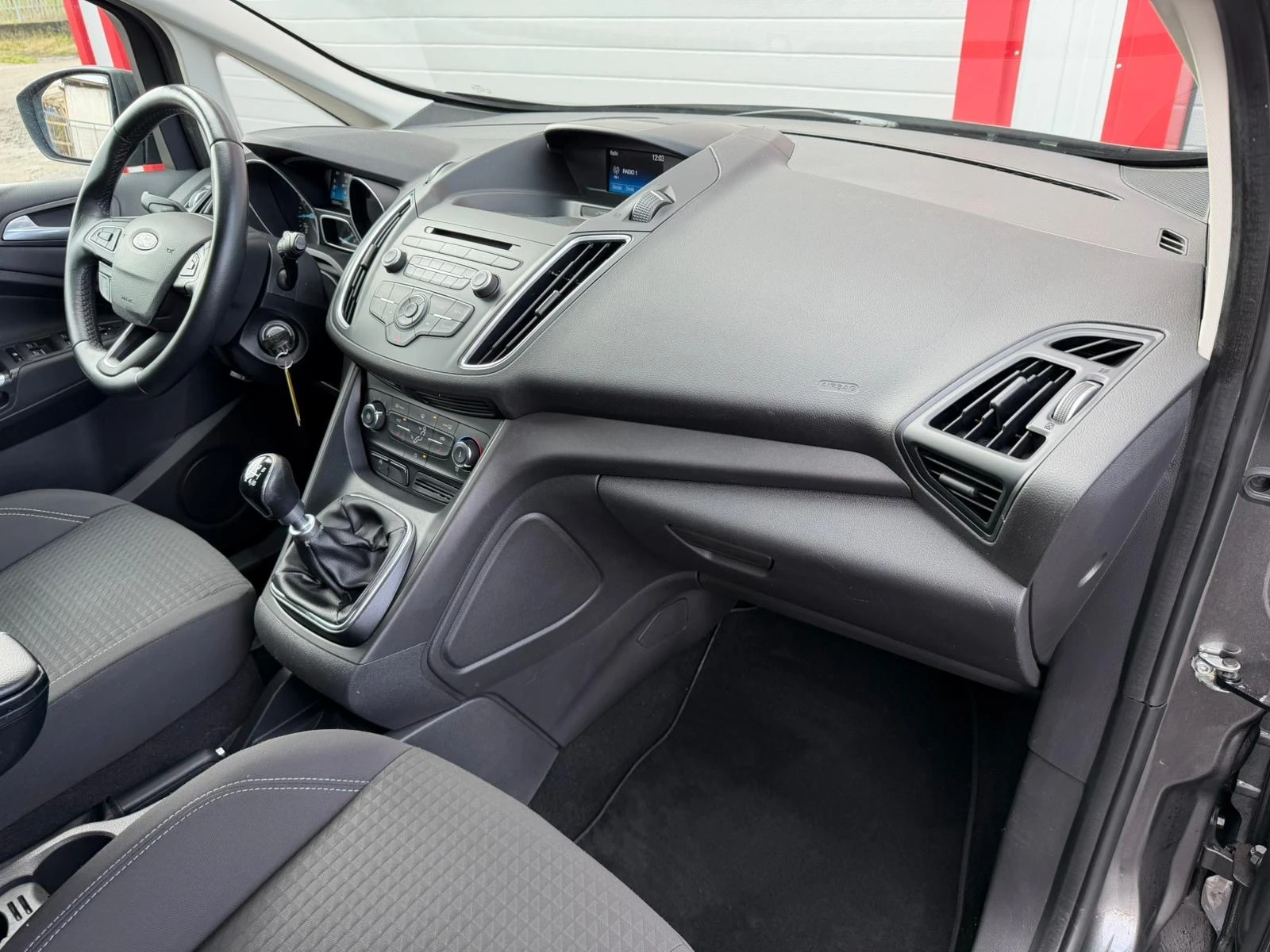 Ford C-max 1.0I NAVI KLIMATRONIK 6-SPEED EVRO 6B ������ | Mobile.bg � ����������� 15