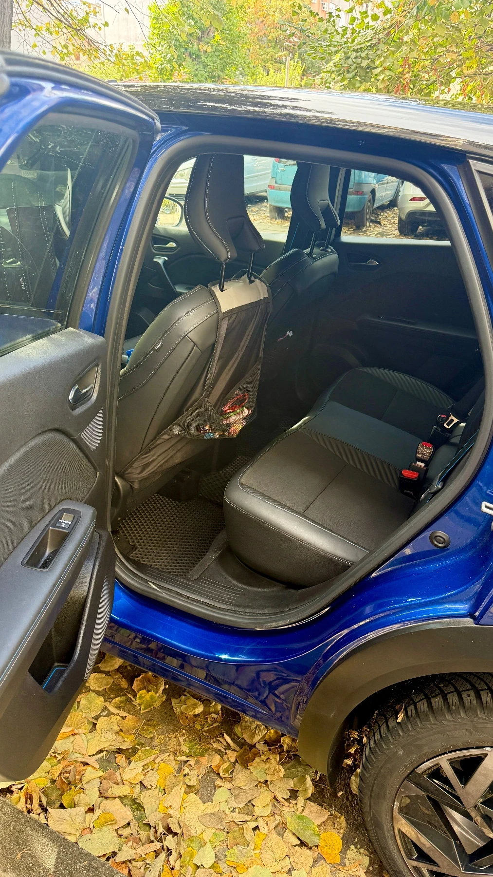 Renault Captur 1.3 tce 160 Espirit Alpine, 360 ������, �������� | Mobile.bg � ����������� 17