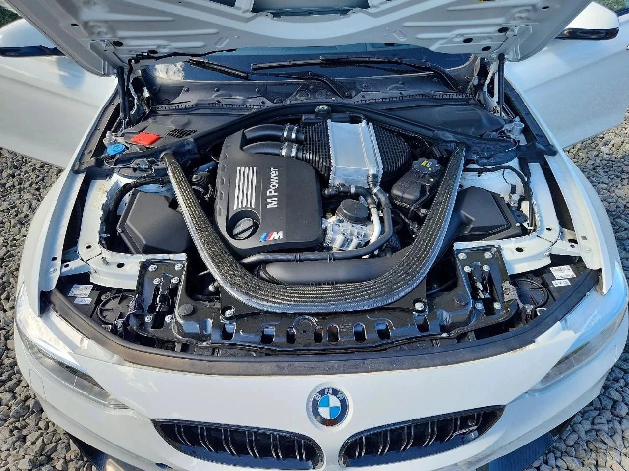 BMW M3, снимка 11 - Автомобили и джипове - 56689535