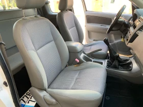 Toyota Hilux 2.5 Diesel 4x4 N1, снимка 14