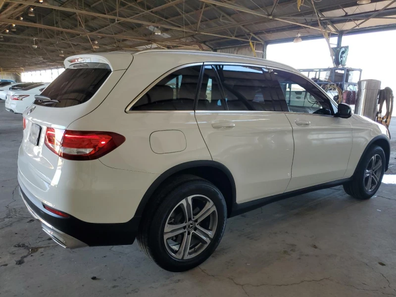 Mercedes-Benz GLC 300 ПЪЛНА СЕРВИЗНА ИСТОРИЯ!!!, снимка 4 - Автомобили и джипове - 49312725