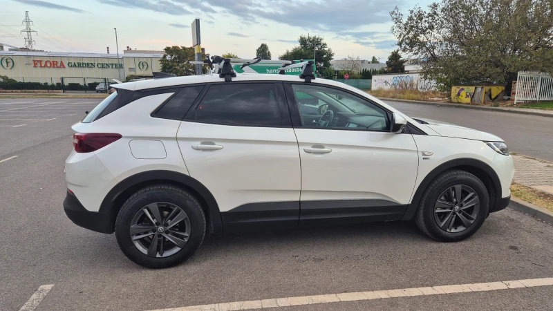 Opel Grandland X 1.5 CDTI, снимка 3 - Автомобили и джипове - 52284414