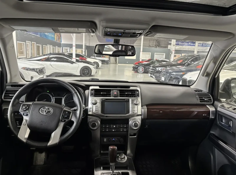 Toyota 4runner 2016 Toyota 4-Runner SR5, снимка 4 - Автомобили и джипове - 53035625