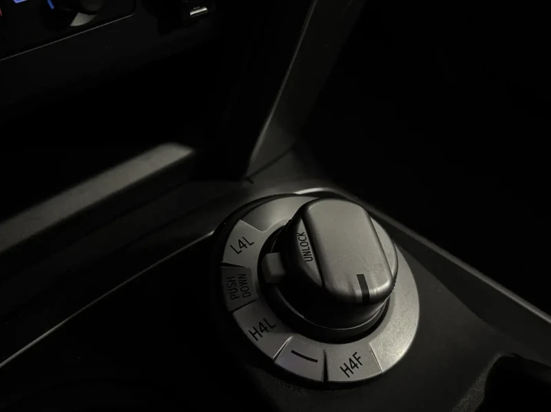 Toyota 4runner 2016 Toyota 4-Runner SR5, снимка 6 - Автомобили и джипове - 53035625