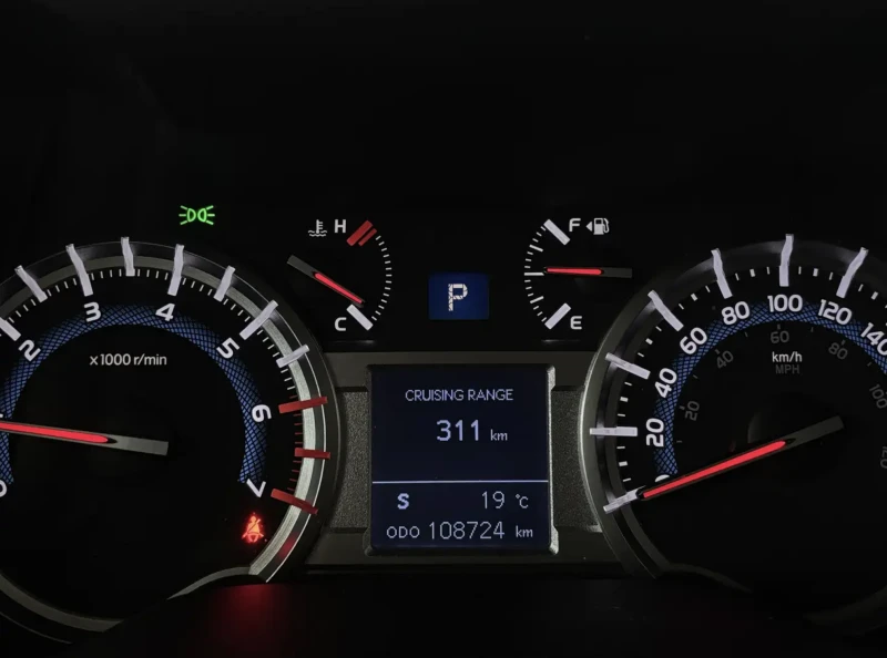 Toyota 4runner 2016 Toyota 4-Runner SR5, снимка 7 - Автомобили и джипове - 53035625