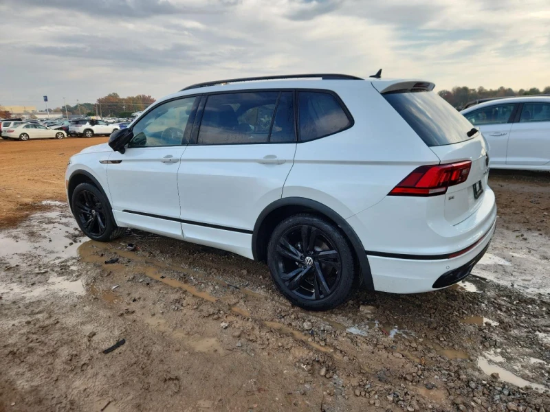 VW Tiguan 2l Volkswagen Se R-Line Black, снимка 2 - Автомобили и джипове - 53278191