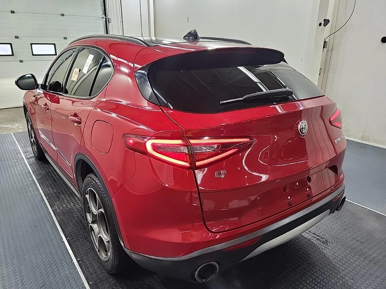 Alfa Romeo Stelvio SPORT БЕЗ ПЪВОНАЧАЛНА ВНОСКА'КАРФАКС' - изображение 3