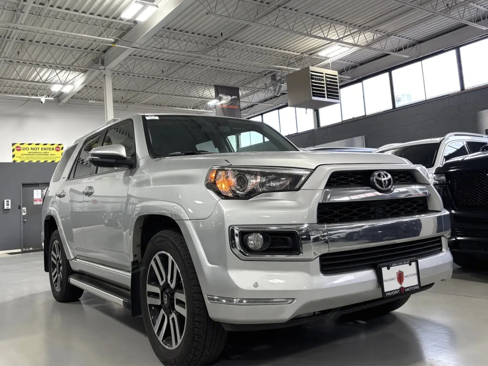 Toyota 4runner 2016 Toyota 4-Runner SR5 - изображение 2