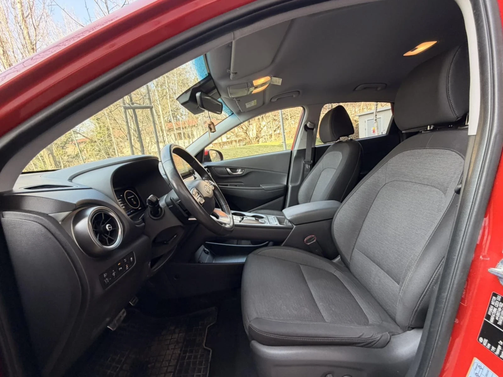 Hyundai Kona BlueLink / 64KWh / FACE - изображение 10