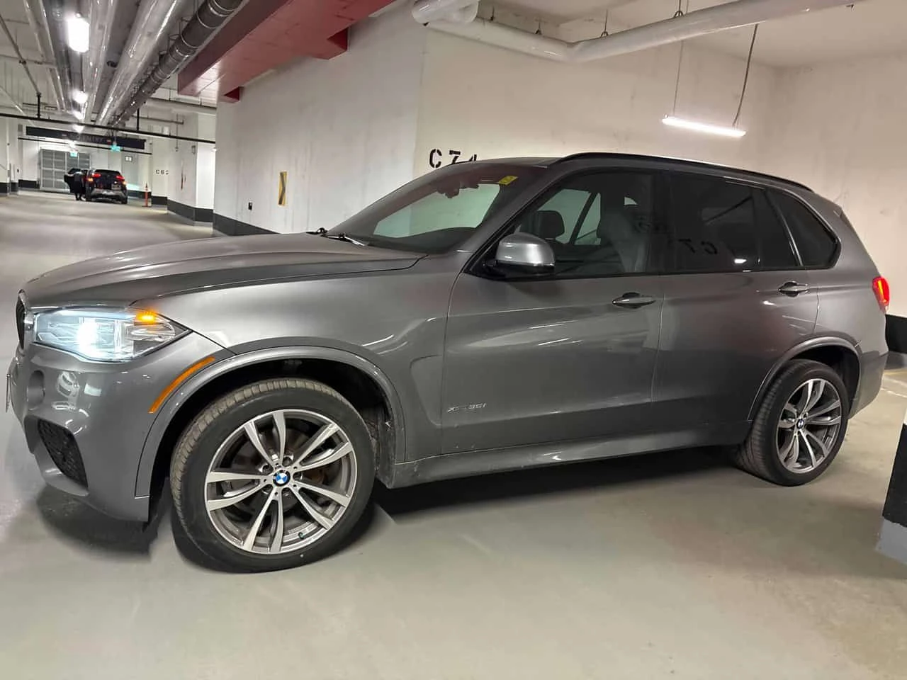BMW X5 * xDrive35i * DIGITAL * 360 * ПАКЕТ * ПОДГРЕВ, снимка 13 - Автомобили и джипове - 54158264
