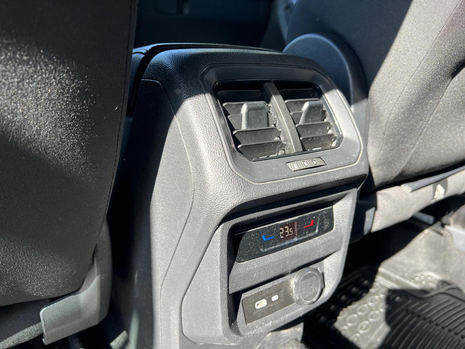Seat Tarraco STYLE 2.0 TDI , снимка 15 - Автомобили и джипове - 54421044