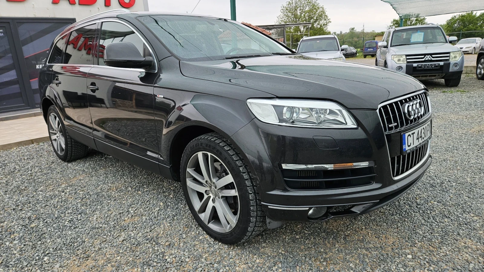 Audi Q7 4.2 TDI / S-LINE, снимка 2 - Автомобили и джипове - 54483154
