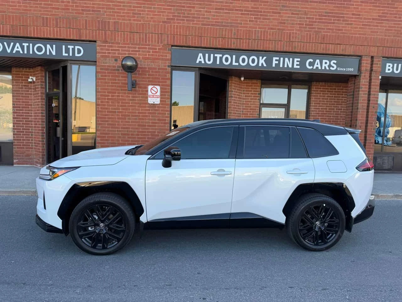 Toyota Rav4 /360/DIS/JBL/ОБДУХВАНЕ/АВТОКРЕДИТ, снимка 2 - Автомобили и джипове - 54864567