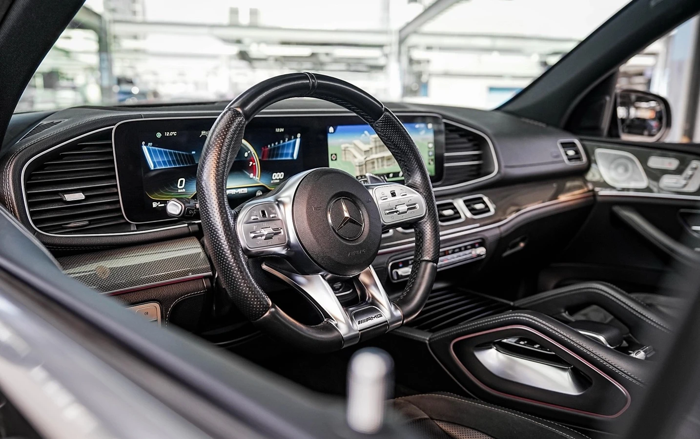 Mercedes-Benz GLE 53 4MATIC + AMG, снимка 5 - Автомобили и джипове - 55060504
