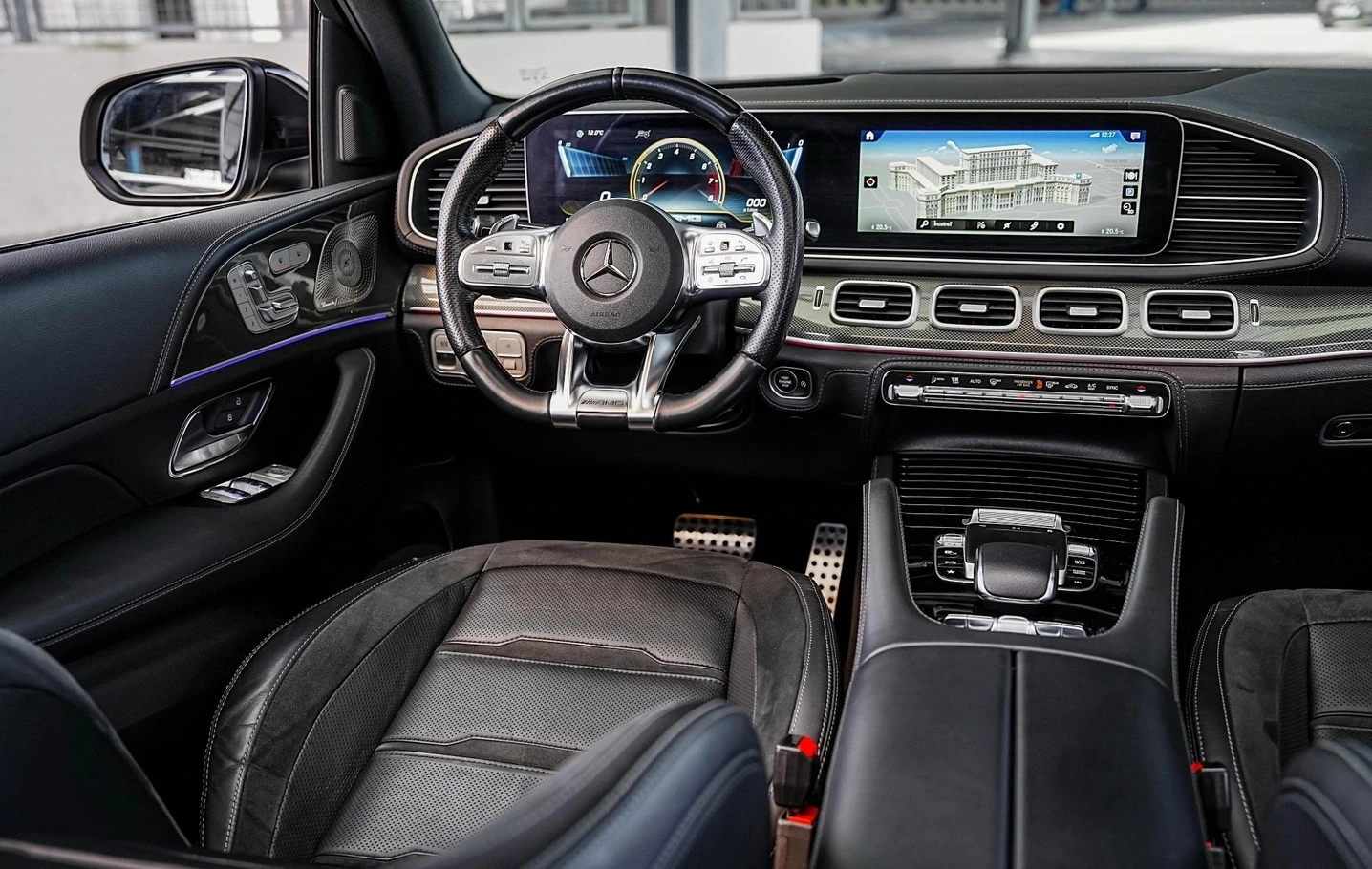 Mercedes-Benz GLE 53 4MATIC + AMG, снимка 6 - Автомобили и джипове - 55060504