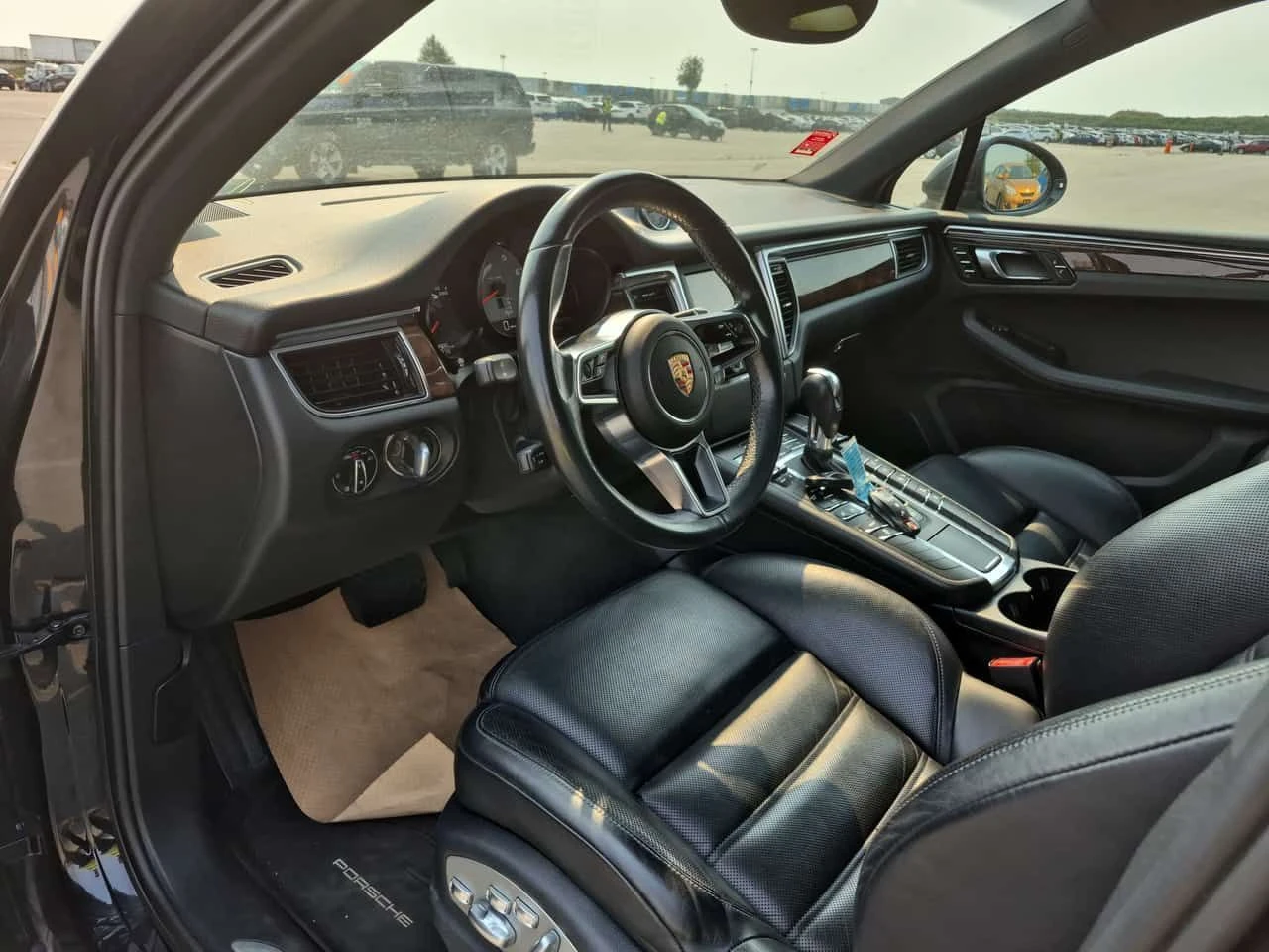 Porsche Macan  S / ОБДУХВАНЕ / BOSE / CARFAX / АВТОКРЕДИТ , снимка 5 - Автомобили и джипове - 55677572