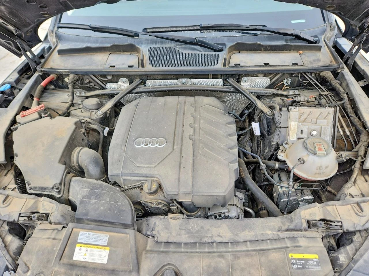 Audi Q5 2.0l Premium Plus 45, снимка 12 - Автомобили и джипове - 56379548