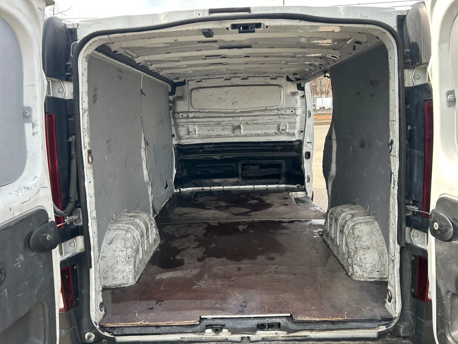 Renault Trafic | Mobile.bg � ����������� 12