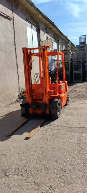 ����� �� �������� �� ������� Komatsu  FG20* LIZING!!!