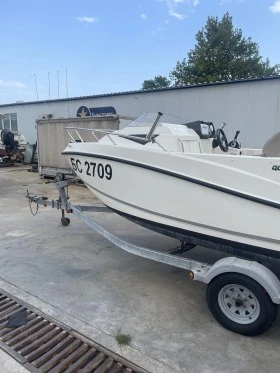 Лодка Quicksilver 455 cabin, снимка 7