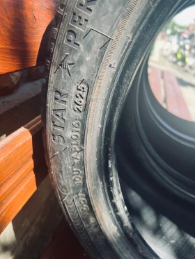 Гуми Всесезонни 245/40R18, снимка 3