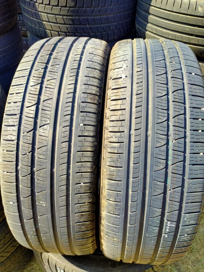 Гуми Зимни 255/55R20, снимка 1 - Гуми и джанти - 33600673