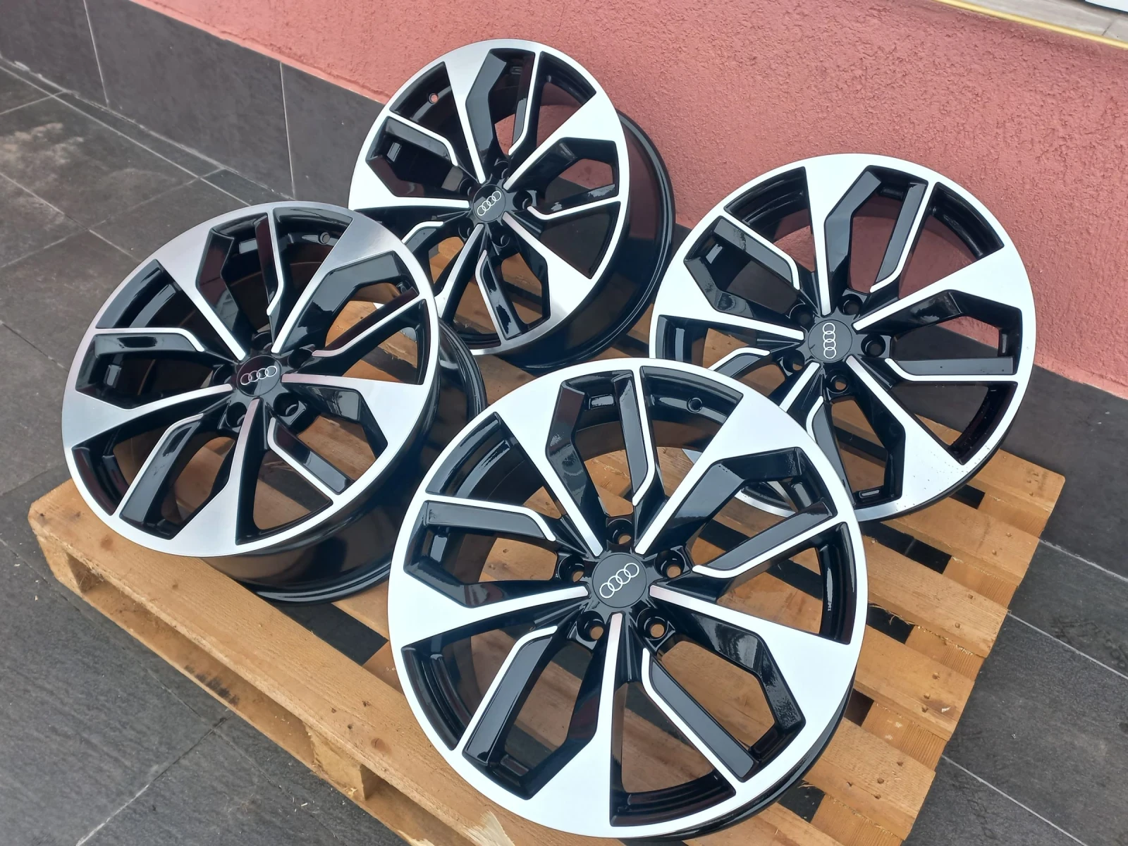 Джанти за Audi, снимка 6 - Гуми и джанти - 54089713