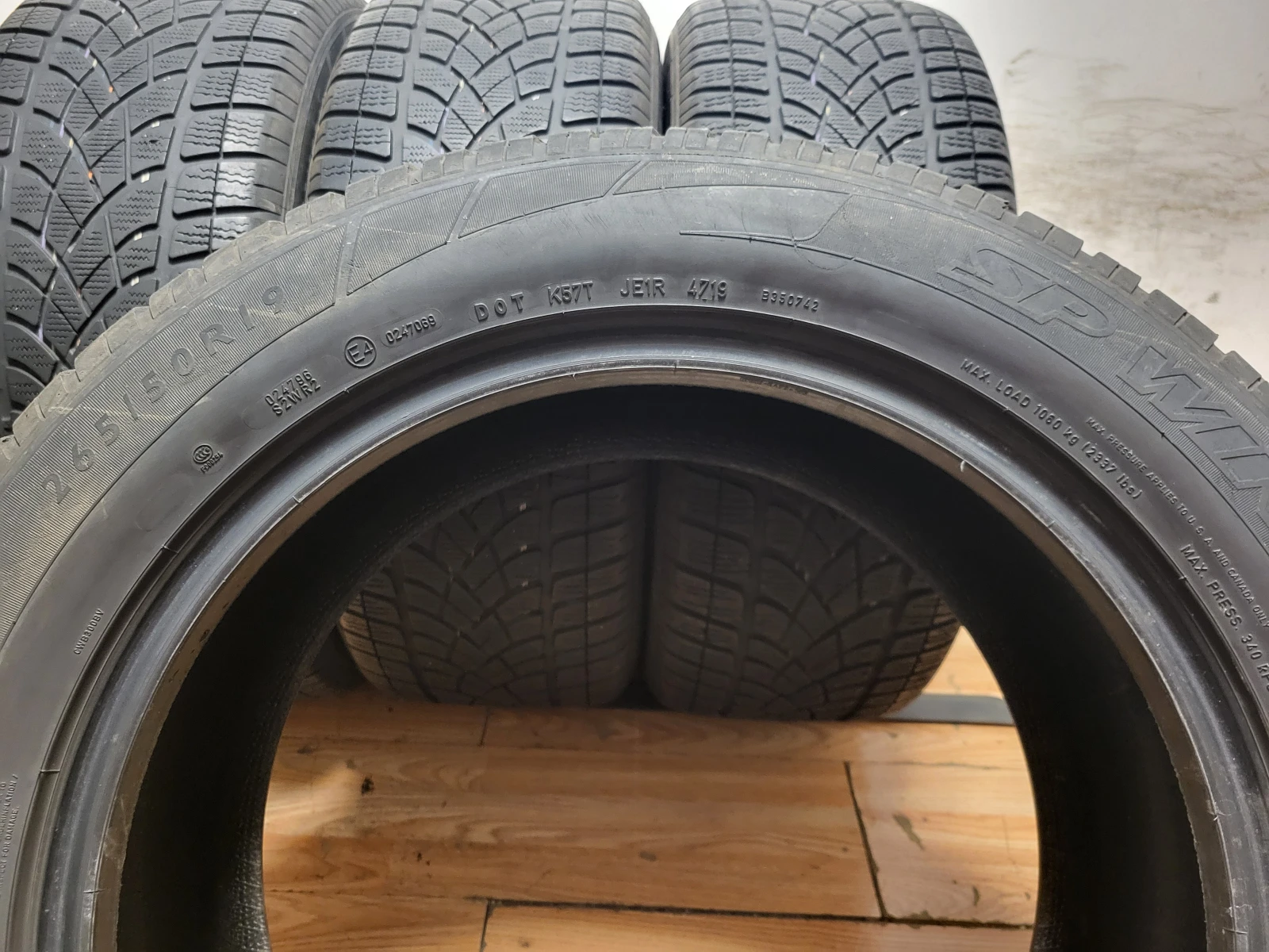 Гуми Зимни 265/50R19, снимка 7 - Гуми и джанти - 55985043