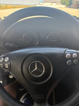Mercedes-Benz C 220, снимка 14