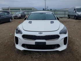 Kia Stinger 3.3l Gt, снимка 5