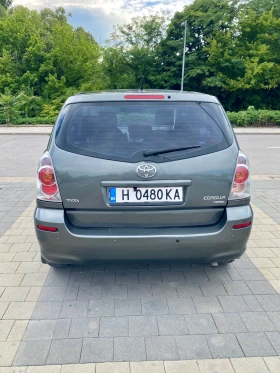 Toyota Corolla verso Семеен автомобил, снимка 5