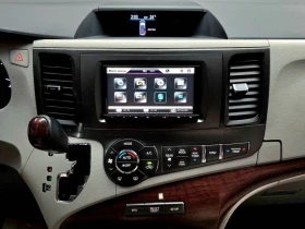 Toyota Sienna 3.5 2GR Automatic, снимка 12