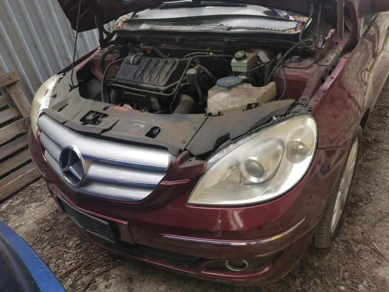 Mercedes-Benz B 180 Дизел, снимка 9 - Автомобили и джипове - 37829608