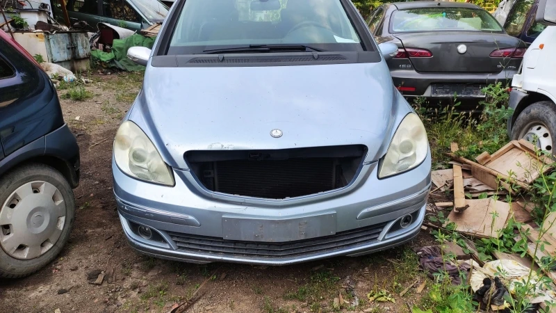 Mercedes-Benz B 180 Дизел, снимка 4 - Автомобили и джипове - 37829608