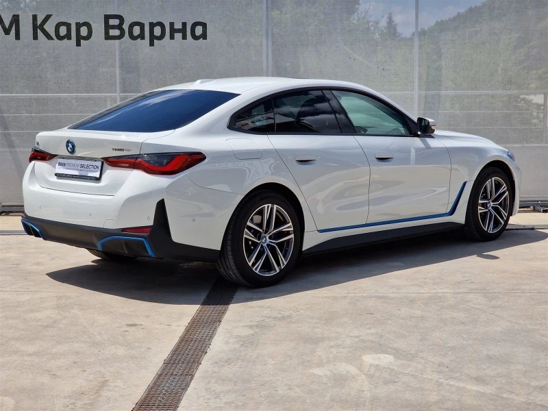 BMW i4 eDrive40 Гран Купе, снимка 3 - Автомобили и джипове - 41397041