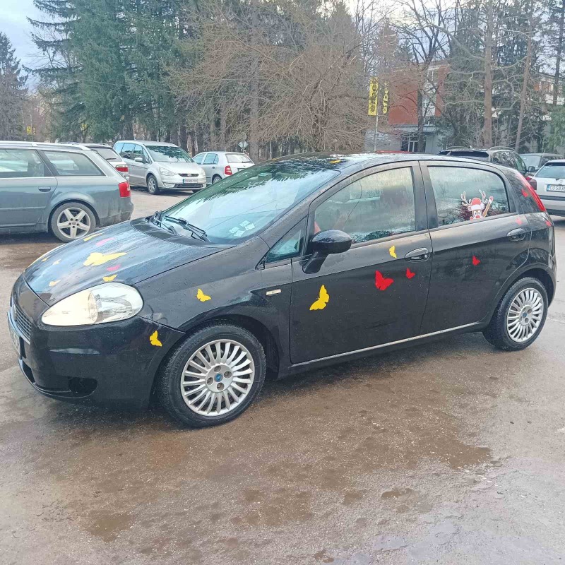 Fiat Punto, снимка 2 - Автомобили и джипове - 45421729