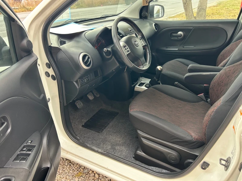 Nissan Note 1.4 i NAVI, снимка 6 - Автомобили и джипове - 47777718