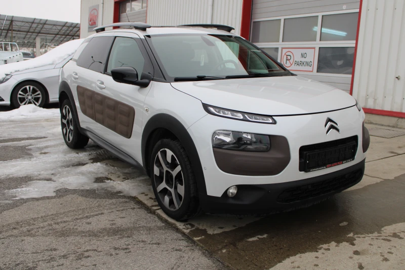 Citroen C4 Cactus 1.6 HDI EURO 6, снимка 3 - Автомобили и джипове - 48726442