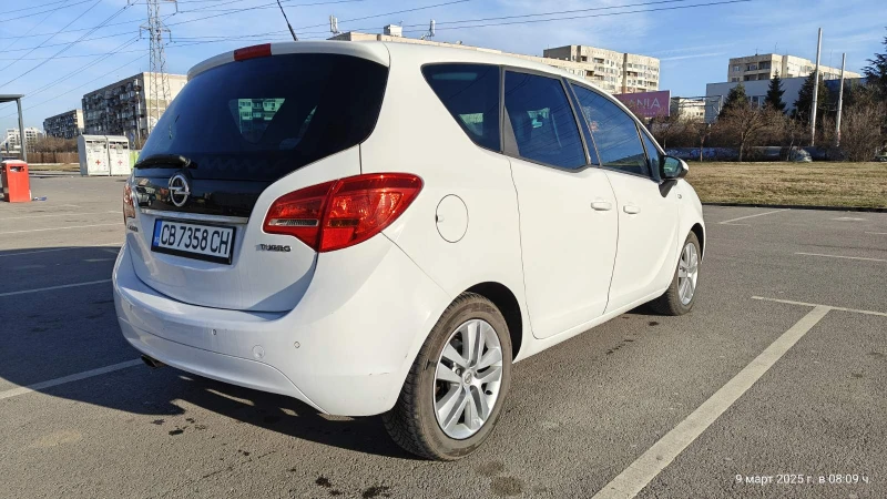 Opel Meriva B, снимка 13 - Автомобили и джипове - 49439566