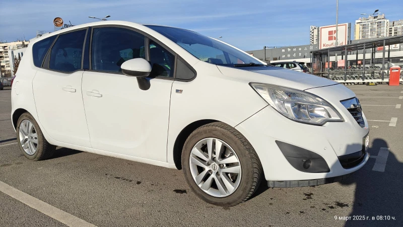 Opel Meriva B, снимка 10 - Автомобили и джипове - 49439566