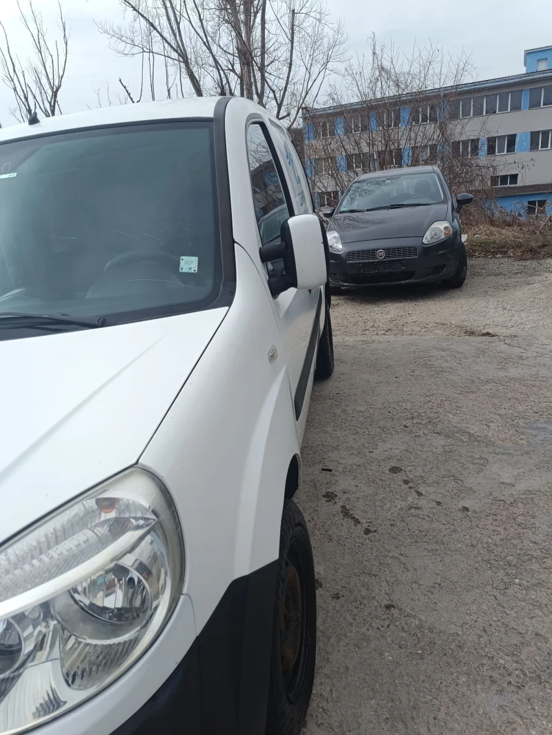 Fiat Doblo, снимка 12 - Автомобили и джипове - 49489748