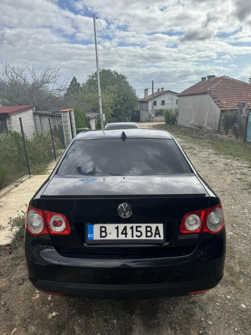 VW Jetta Sport , снимка 5 - Автомобили и джипове - 52531805