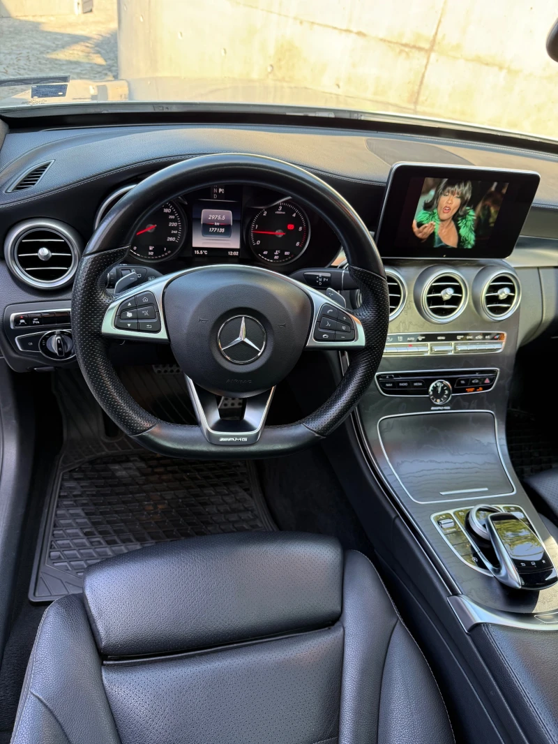 Mercedes-Benz C 250 4 MATIC, AMG Line, BURMESTER, LEDER, PANORAMA, Kam, снимка 14 - Автомобили и джипове - 52771535