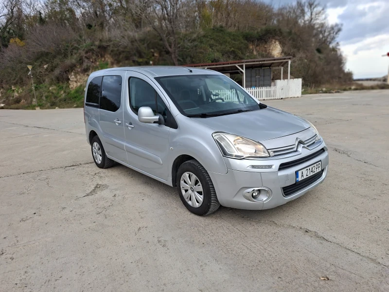 Citroen Berlingo 1.6hdi 92коня N1 4+ 1 товарен автомобил, снимка 3 - Автомобили и джипове - 52472414