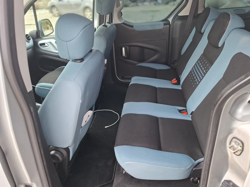 Citroen Berlingo 1.6hdi 92коня N1 4+ 1 товарен автомобил, снимка 10 - Автомобили и джипове - 52472414