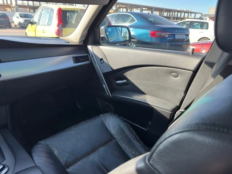 BMW 525 Tauring, снимка 16 - Автомобили и джипове - 52812828