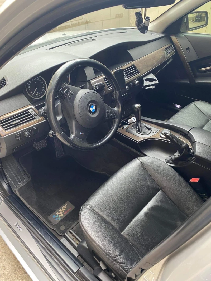 BMW 530, снимка 15 - Автомобили и джипове - 52864320