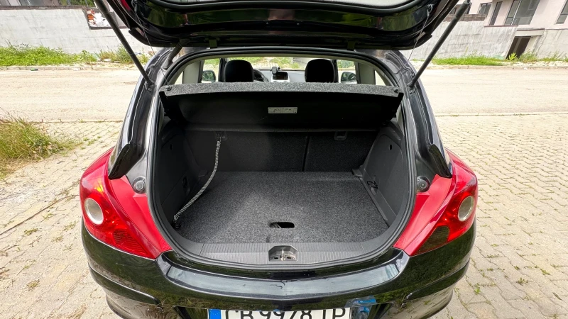Opel Corsa, снимка 4 - Автомобили и джипове - 53187859